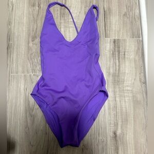 Left on Friday weekender suit in paradise purple